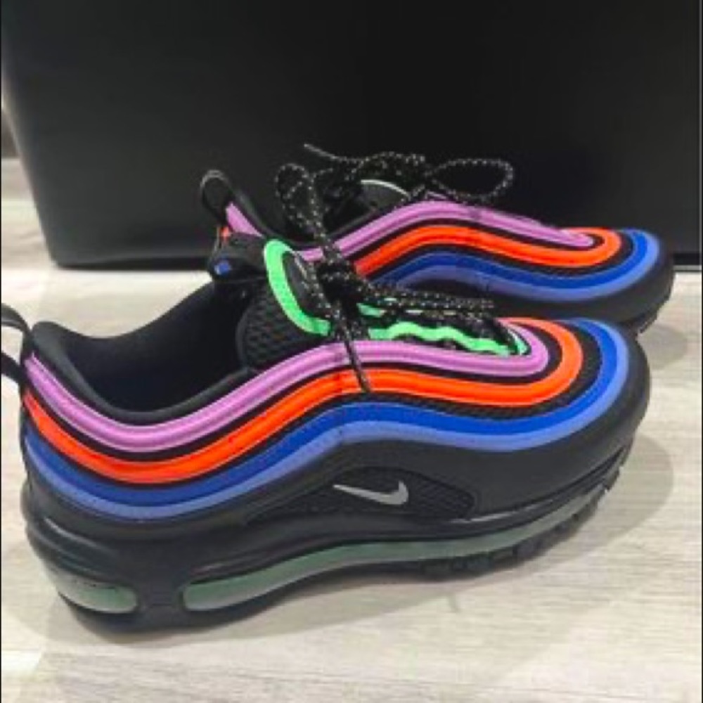 Nike Womens Airmax 97 Size 8